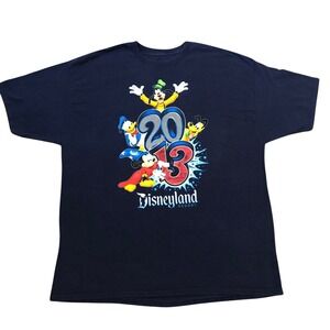 Disneyland Resort 2013 T-Shirt Men's 2XL Mickey Donald‎ Goofy Pluto Graphic Tee